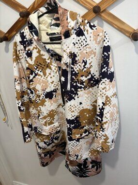 Rag & Bone White Natural Randi Camo Cotton Hooded Canvas Jacket. Size Large